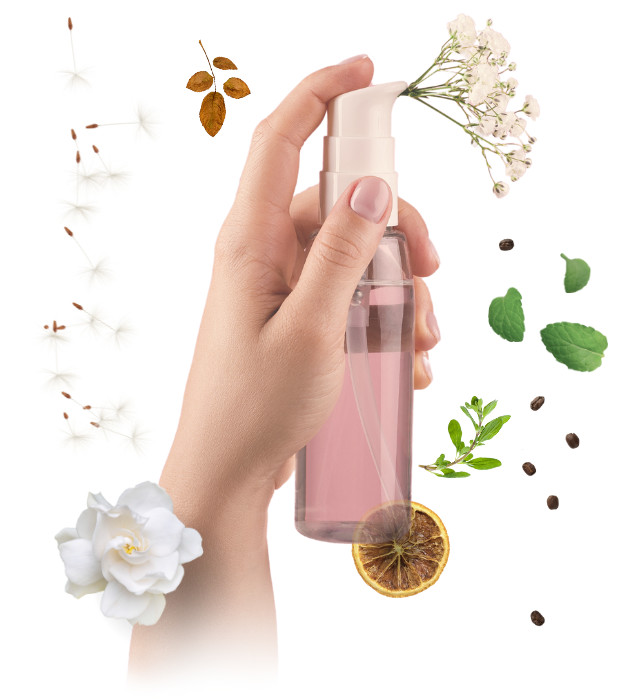 Montaje de imágenes con flores y elementos que huelen y una mano pulverizando un frasco de perfume